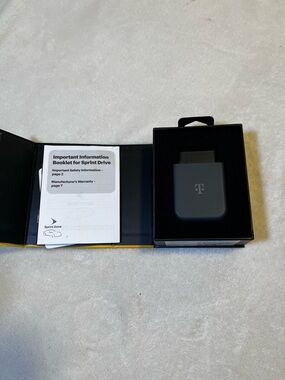 T-Mobile / Sprint Drive Mobile Wi-Fi Hotspot &  2 Vehicle Tracking Device